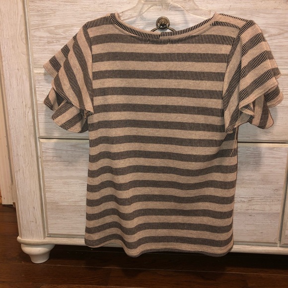 Altar’d State top! - Picture 3 of 3